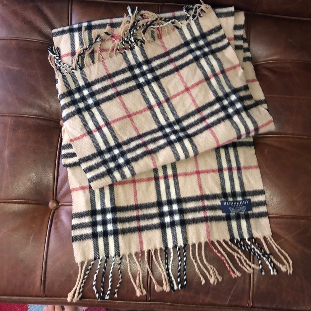 Burberry 100% cashmere vintage check scarf